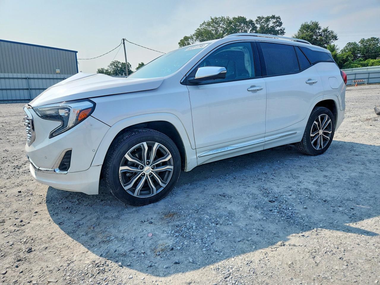 Photo of the 2020 GMC TERRAIN DENALI