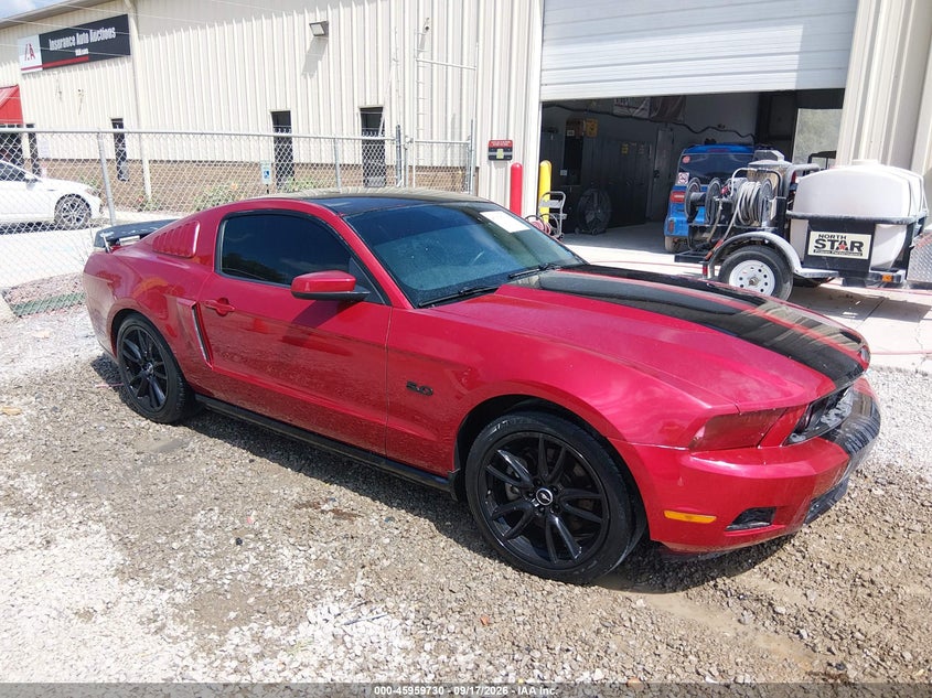 Photo of the 2011 FORD MUSTANG GT PREMIUM