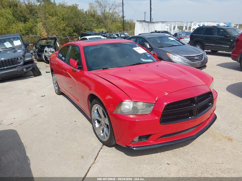 Photo of the 2014 DODGE CHARGER SXT PLUS