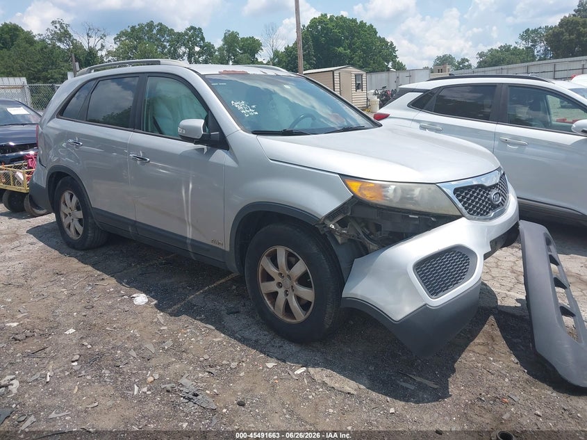Photo of the 2012 KIA SORENTO LX V6