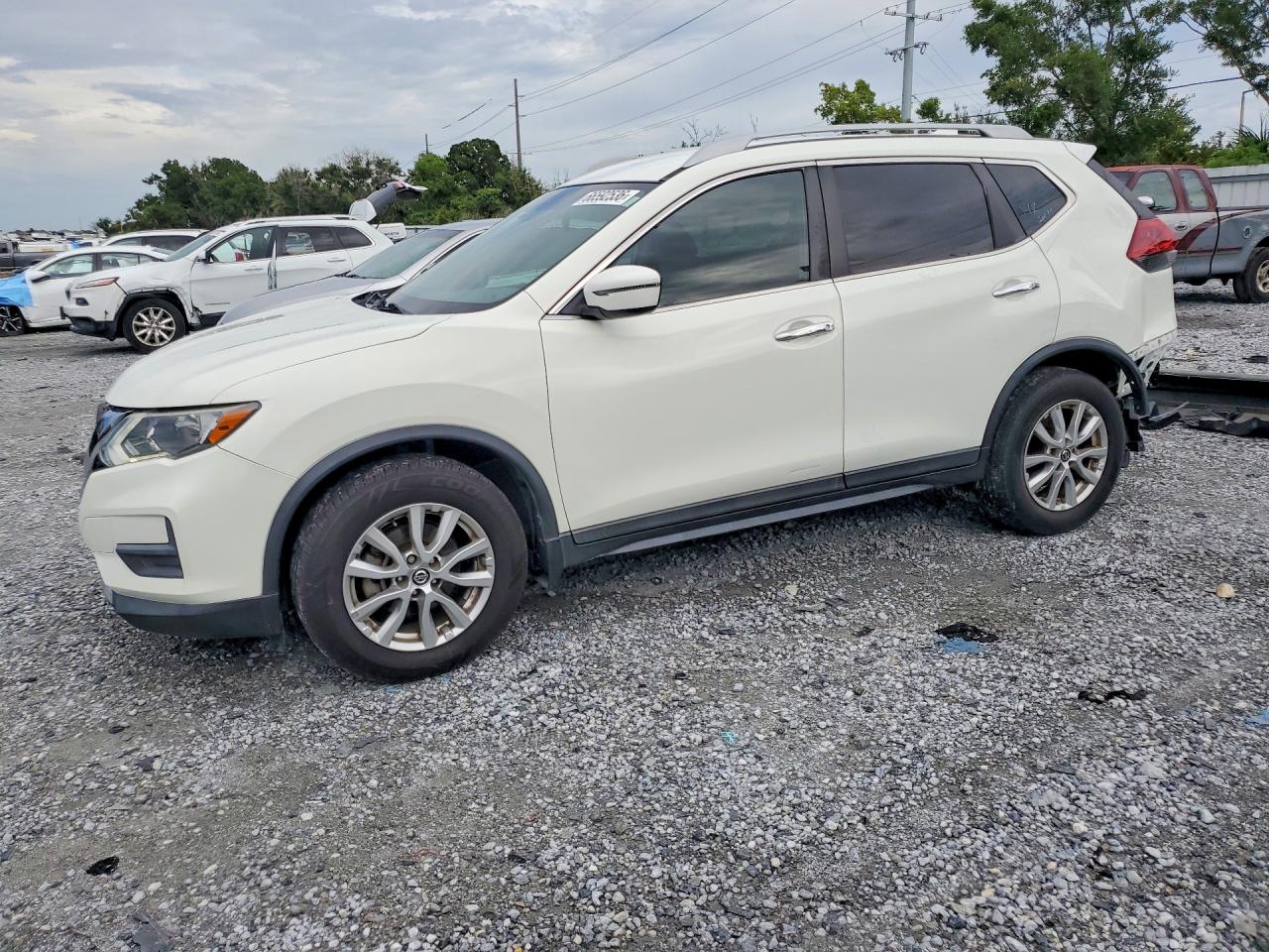 Photo of the 2020 NISSAN ROGUE S
