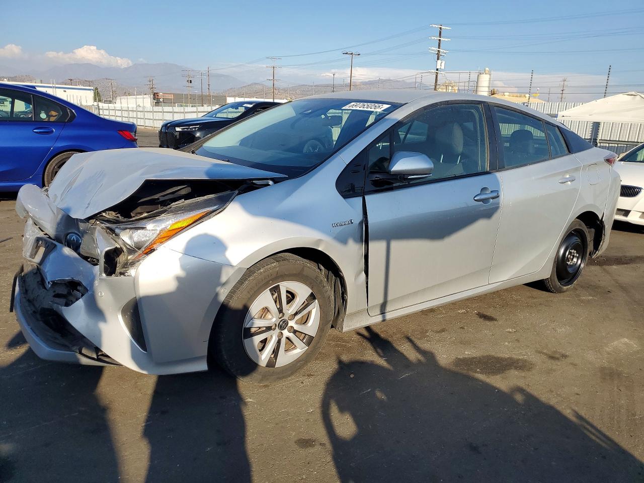 Photo of the 2017 TOYOTA PRIUS TWO