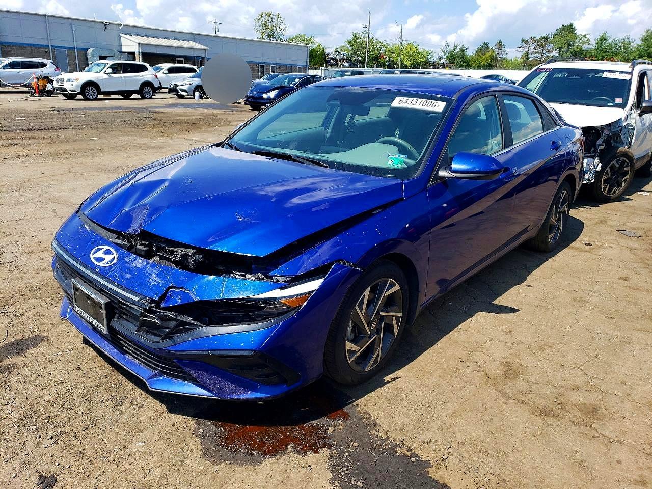 Photo of the 2024 HYUNDAI ELANTRA SEL