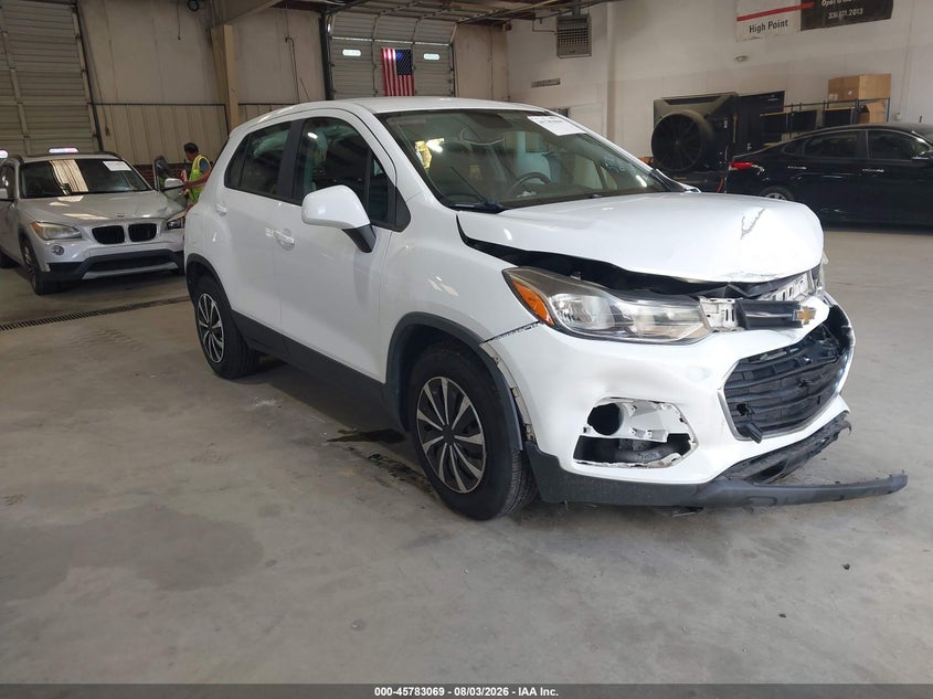 Photo of the 2017 CHEVROLET TRAX LS