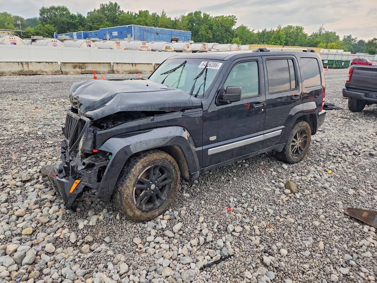 Photo of the 2011 JEEP LIBERTY SPORT
