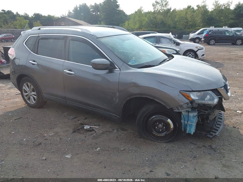 Photo of the 2016 NISSAN ROGUE SV