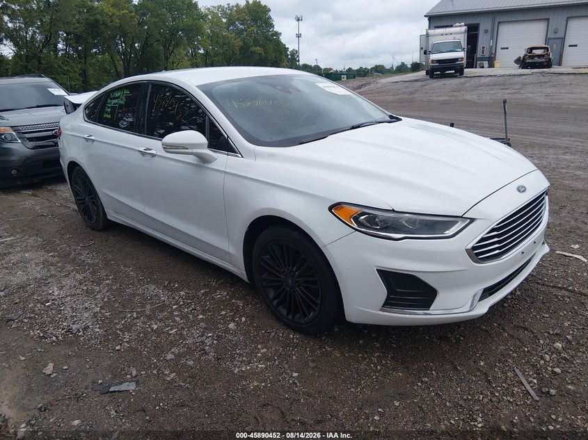 Photo of the 2019 FORD FUSION SEL