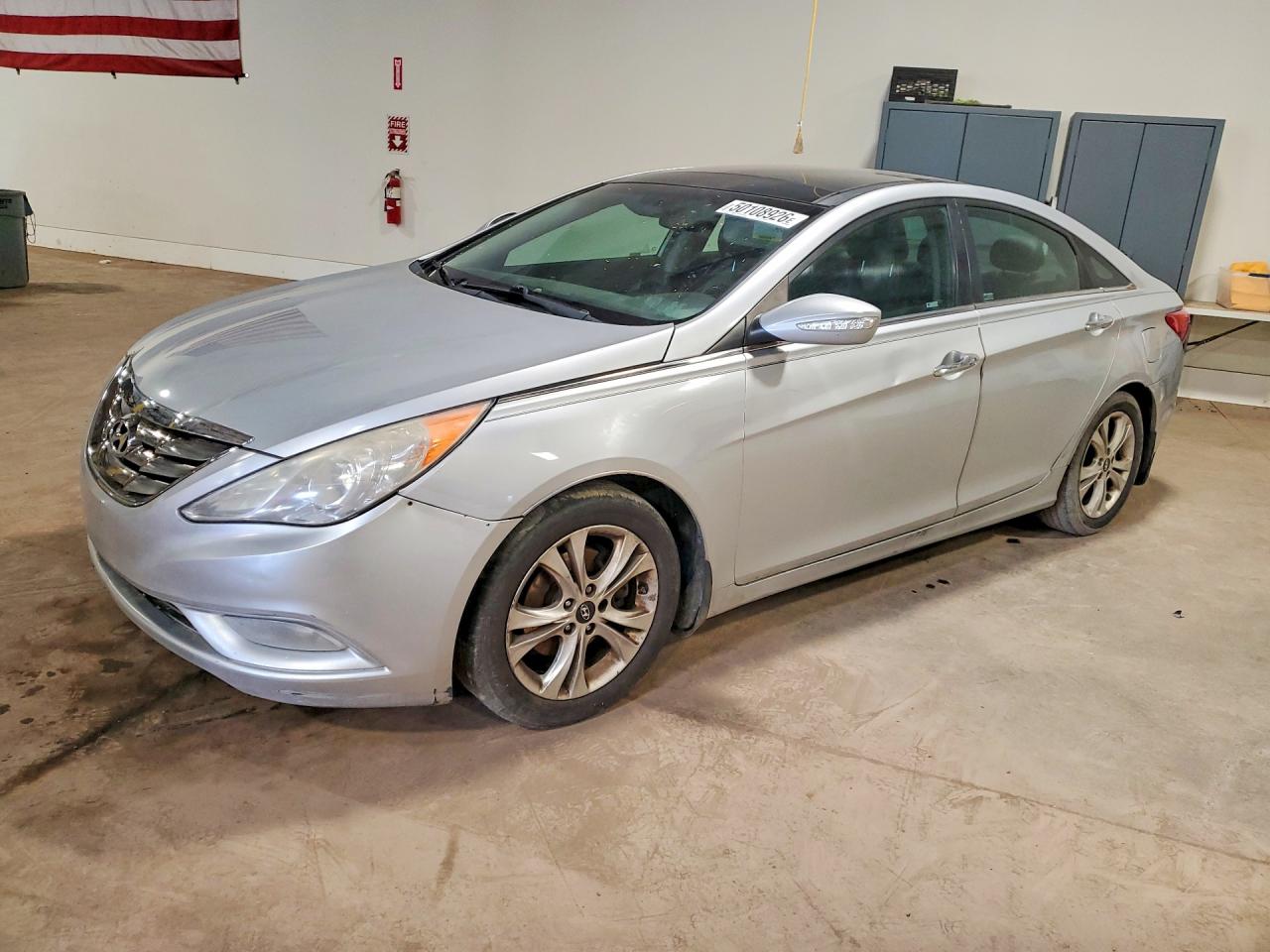 Photo of the 2013 HYUNDAI SONATA LIMITED
