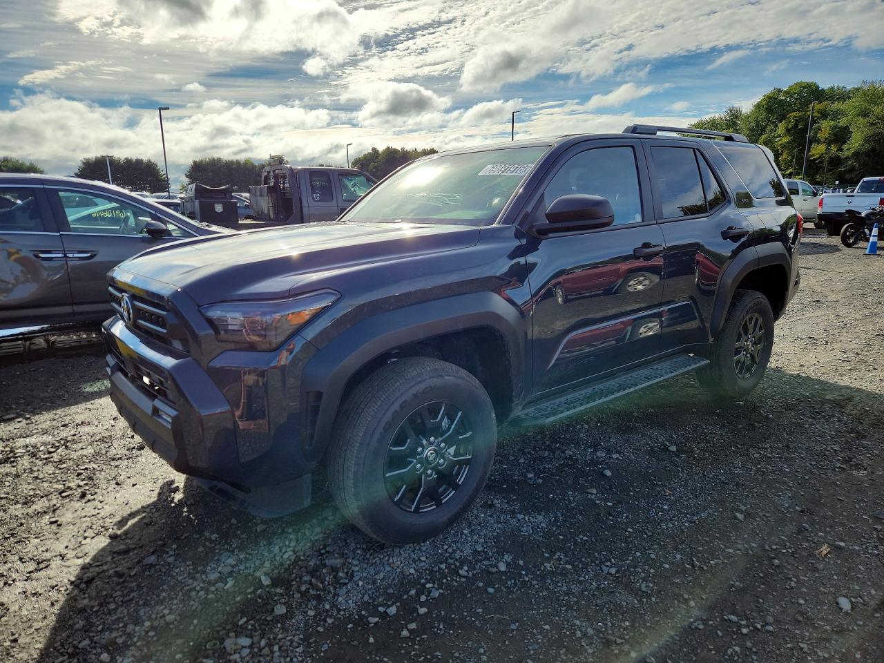 Photo of the 2026 TOYOTA 4RUNNER SR5