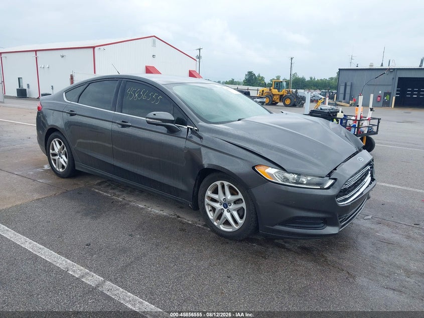 Photo of the 2015 FORD FUSION SE