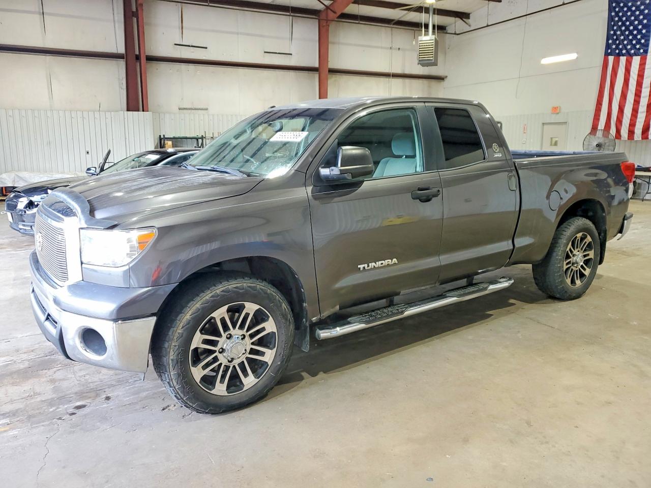 Photo of the 2012 TOYOTA TUNDRA DOUBLE CAB SR5