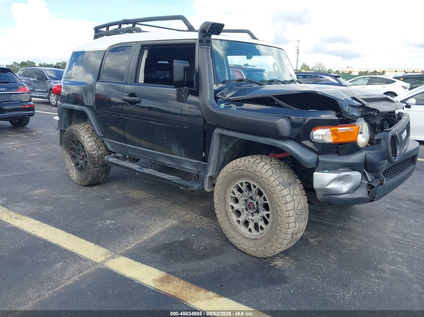 Photo of the 2008 TOYOTA FJ CRUISER