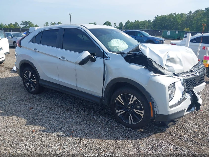 Photo of the 2023 MITSUBISHI ECLIPSE CROSS SE S-AWC/SEL S-AWC