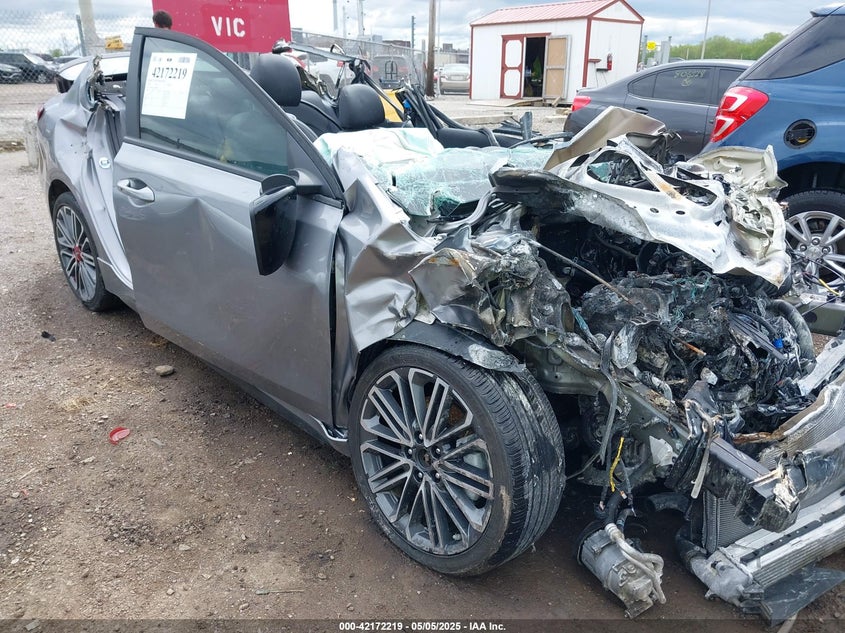 Photo of the 2024 KIA FORTE GT