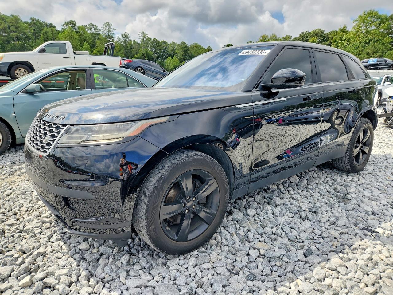 Photo of the 2018 LAND ROVER RANGE ROVER VELAR S