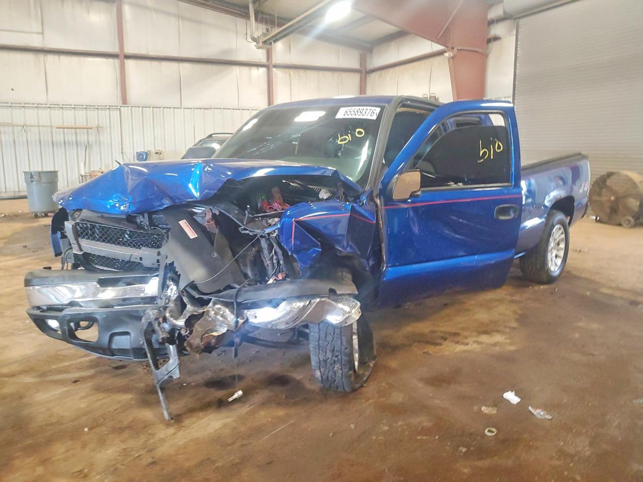 Photo of the 2004 CHEVROLET SILVERADO K1500