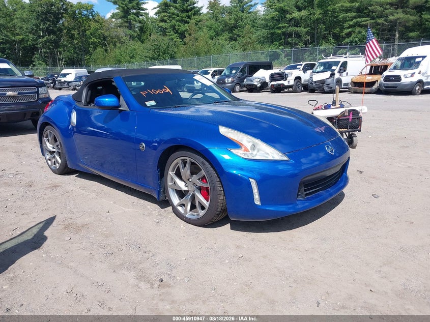 Photo of the 2014 NISSAN 370Z TOURING