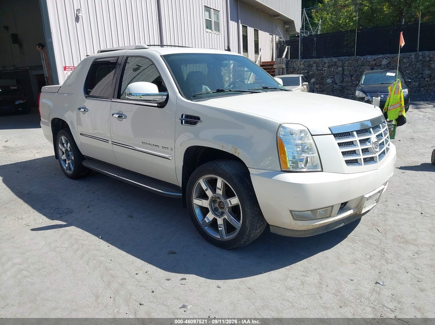 Photo of the 2008 CADILLAC ESCALADE EXT STANDARD