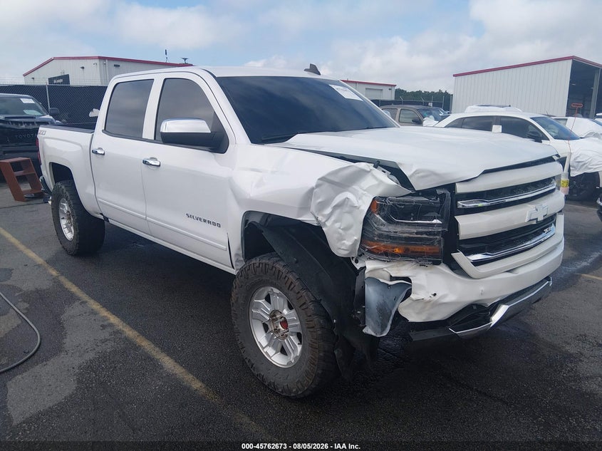 Photo of the 2018 CHEVROLET SILVERADO 1500 2LT