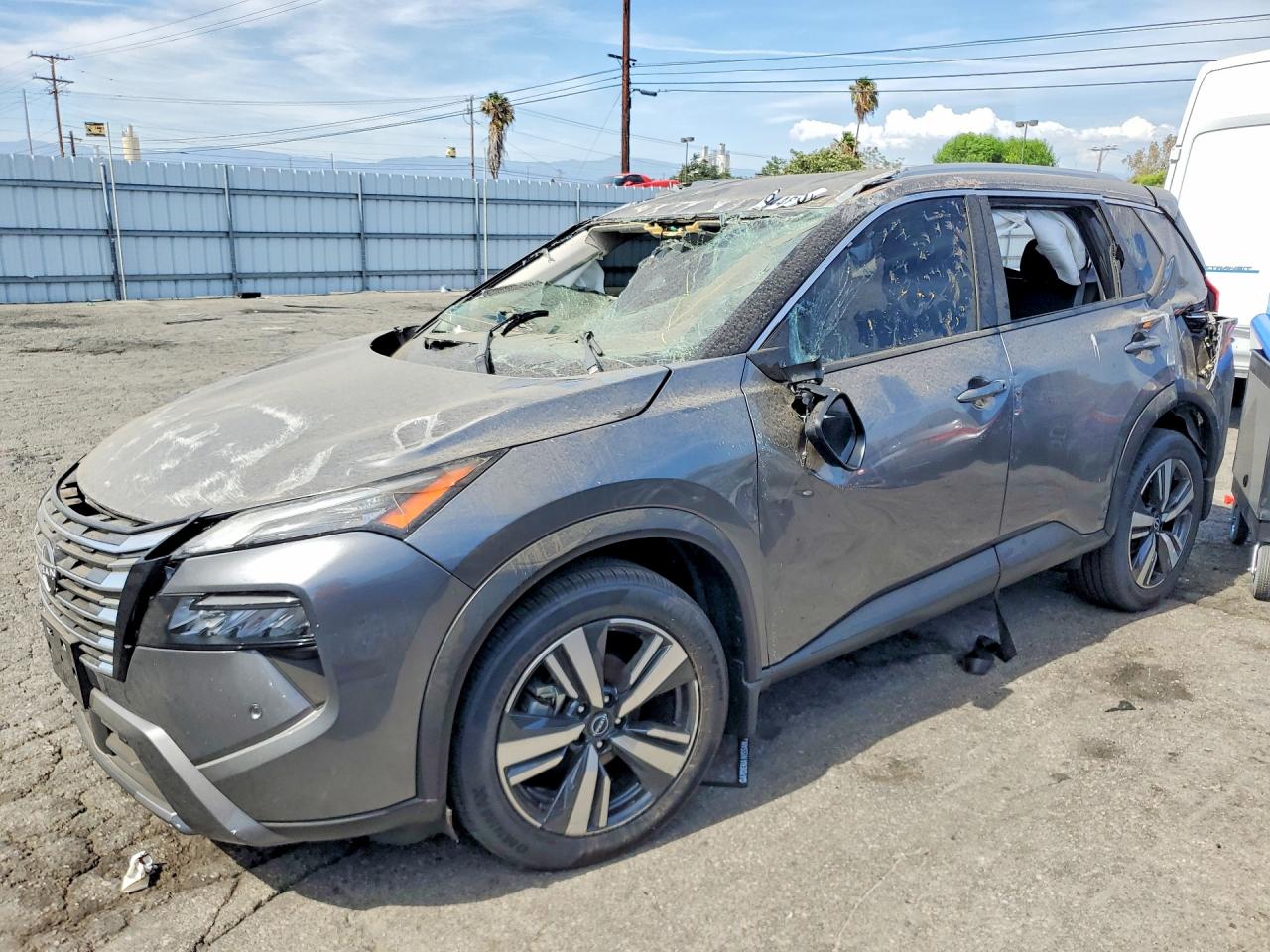 Photo of the 2025 NISSAN ROGUE SL