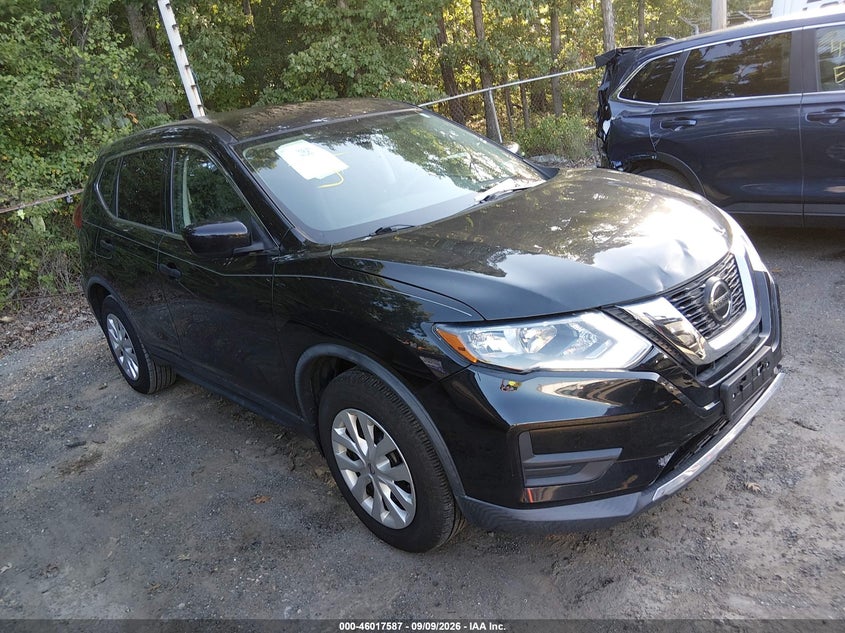 Photo of the 2019 NISSAN ROGUE S