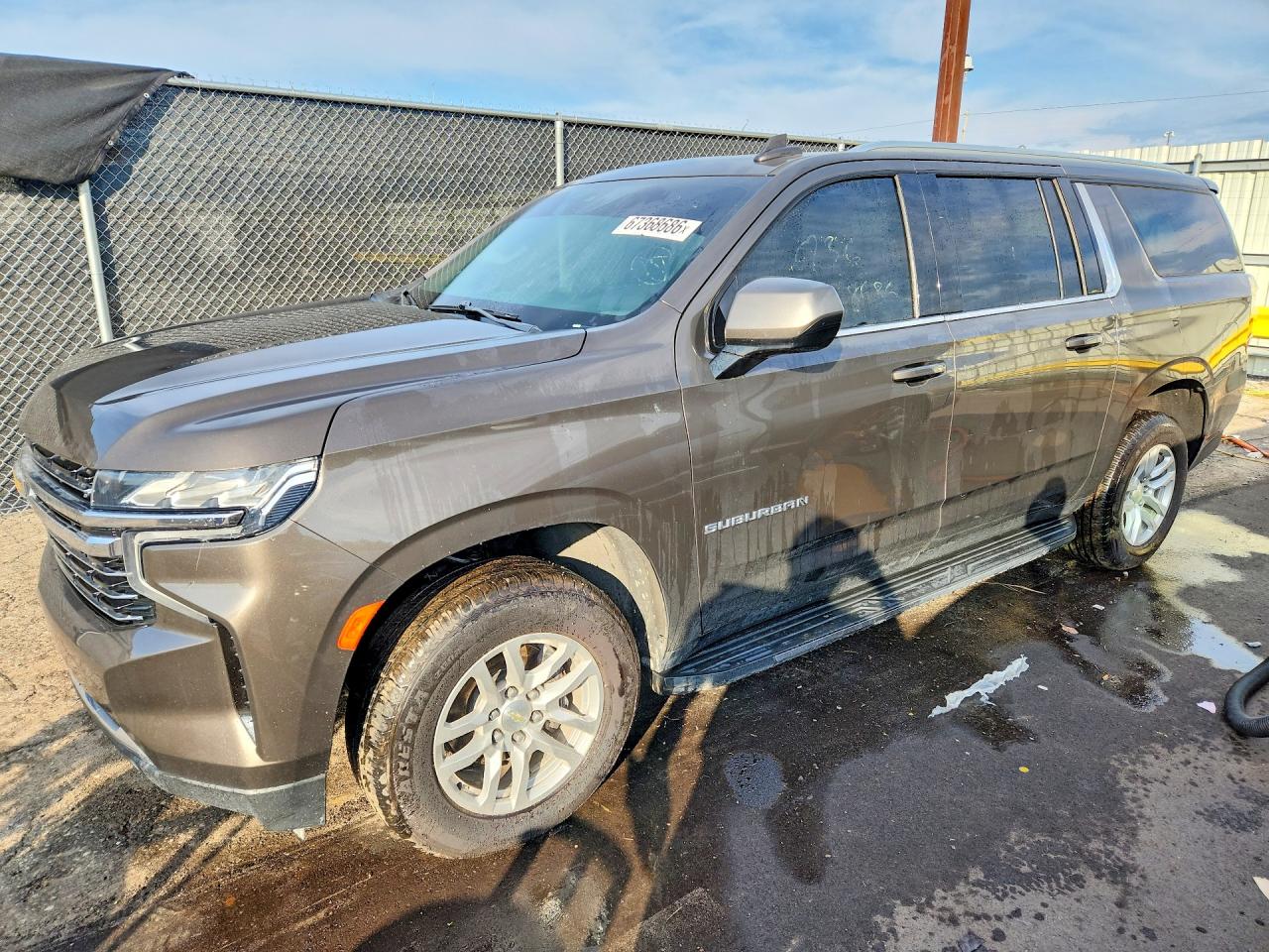 Photo of the 2021 CHEVROLET SUBURBAN C1500 LT