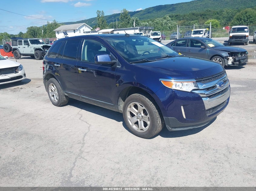 Photo of the 2011 FORD EDGE SEL