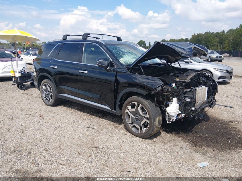 Photo of the 2025 HYUNDAI PALISADE SEL PREMIUM