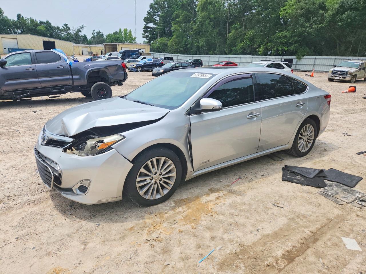 Photo of the 2013 TOYOTA AVALON HYBRID XLE PREMIUM
