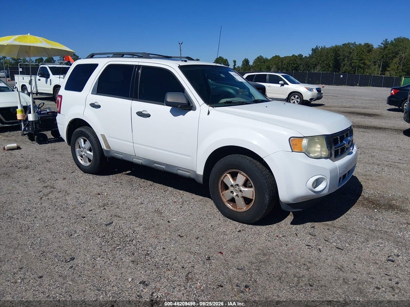 Photo of the 2012 FORD ESCAPE XLT