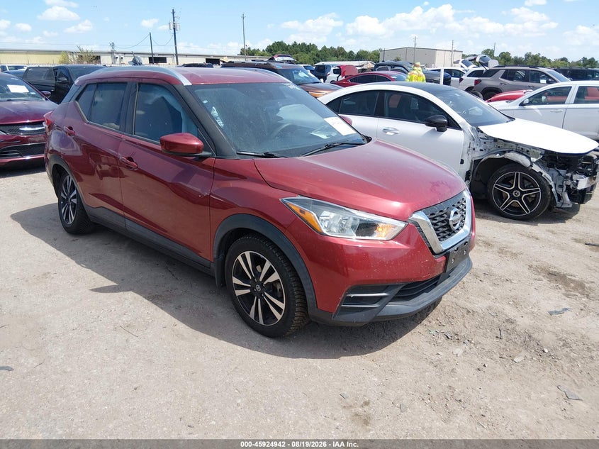 Photo of the 2020 NISSAN KICKS SV XTRONIC CVT