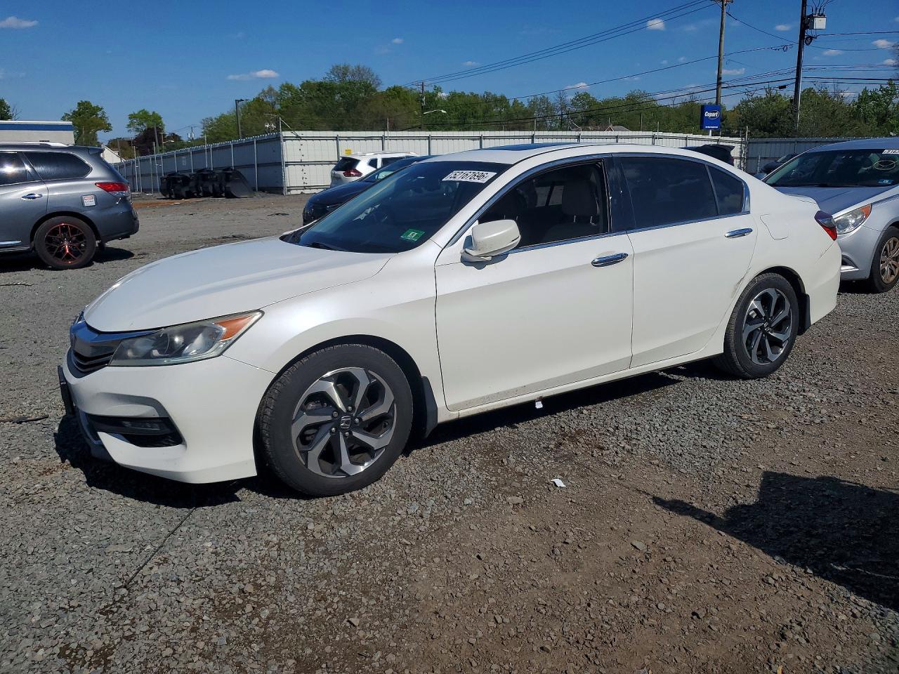 Photo of the 2017 HONDA ACCORD EXL