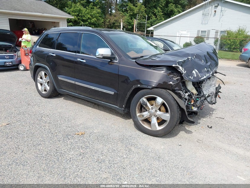Photo of the 2012 JEEP GRAND CHEROKEE OVERLAND