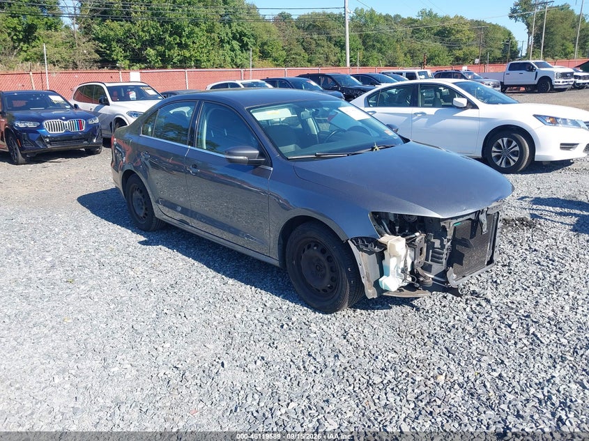 Photo of the 2013 VOLKSWAGEN JETTA 2.5L SE