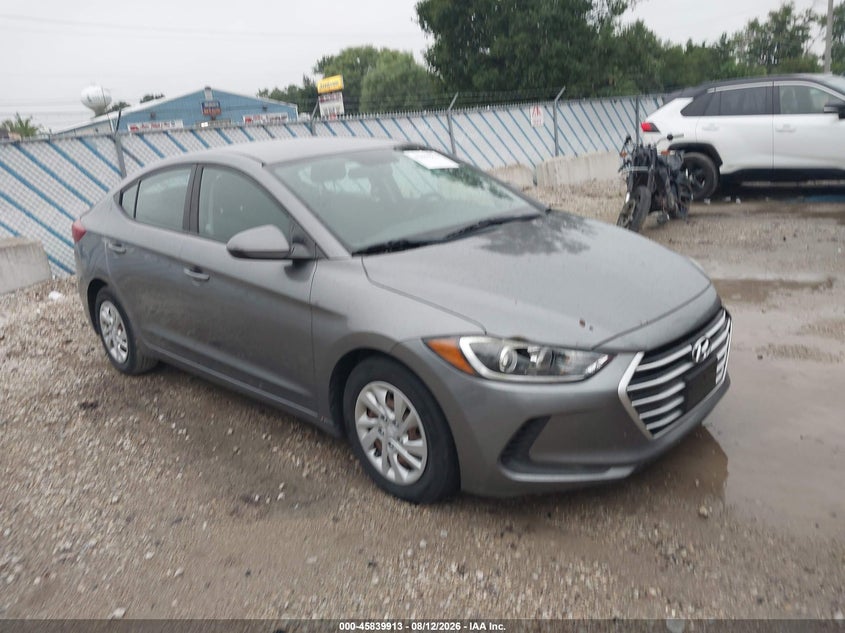 Photo of the 2018 HYUNDAI ELANTRA SE