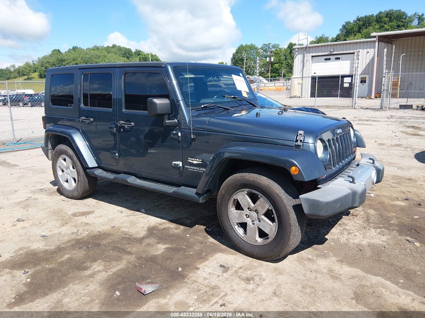 Photo of the 2008 JEEP WRANGLER UNLIMITED SAHARA