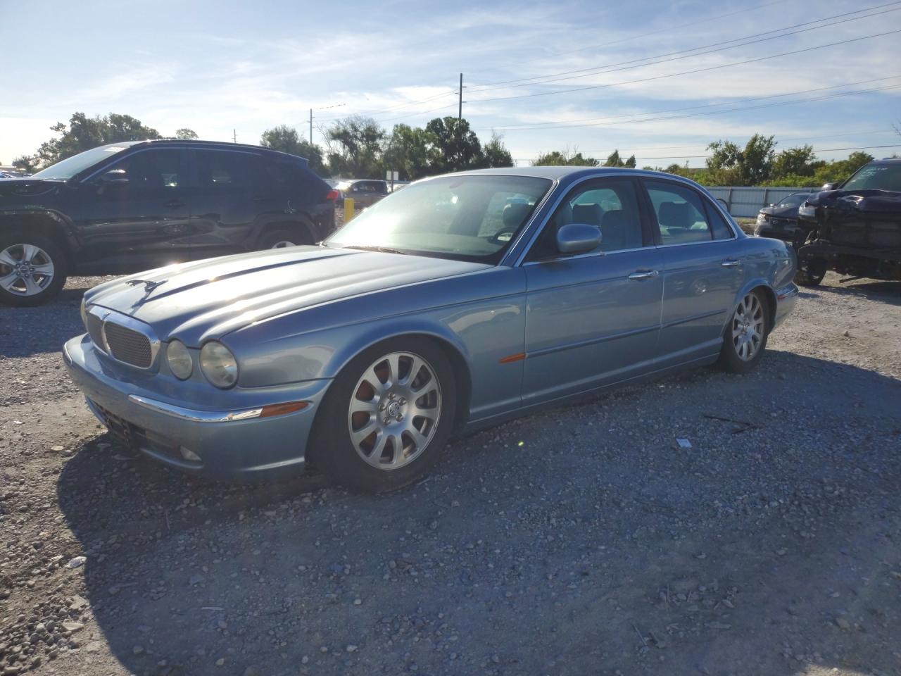 Photo of the 2004 JAGUAR XJ8