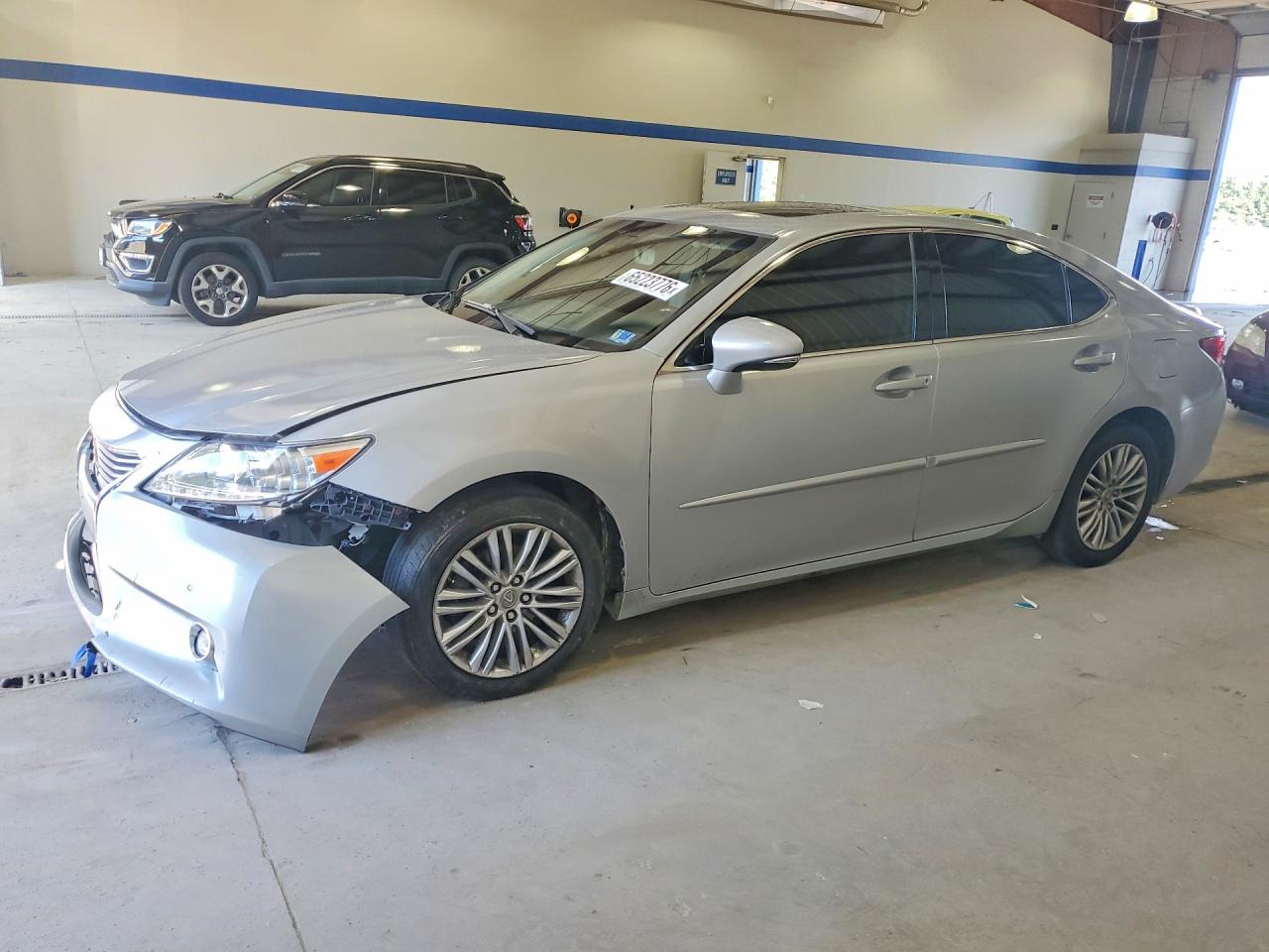 Photo of the 2014 LEXUS ES 350
