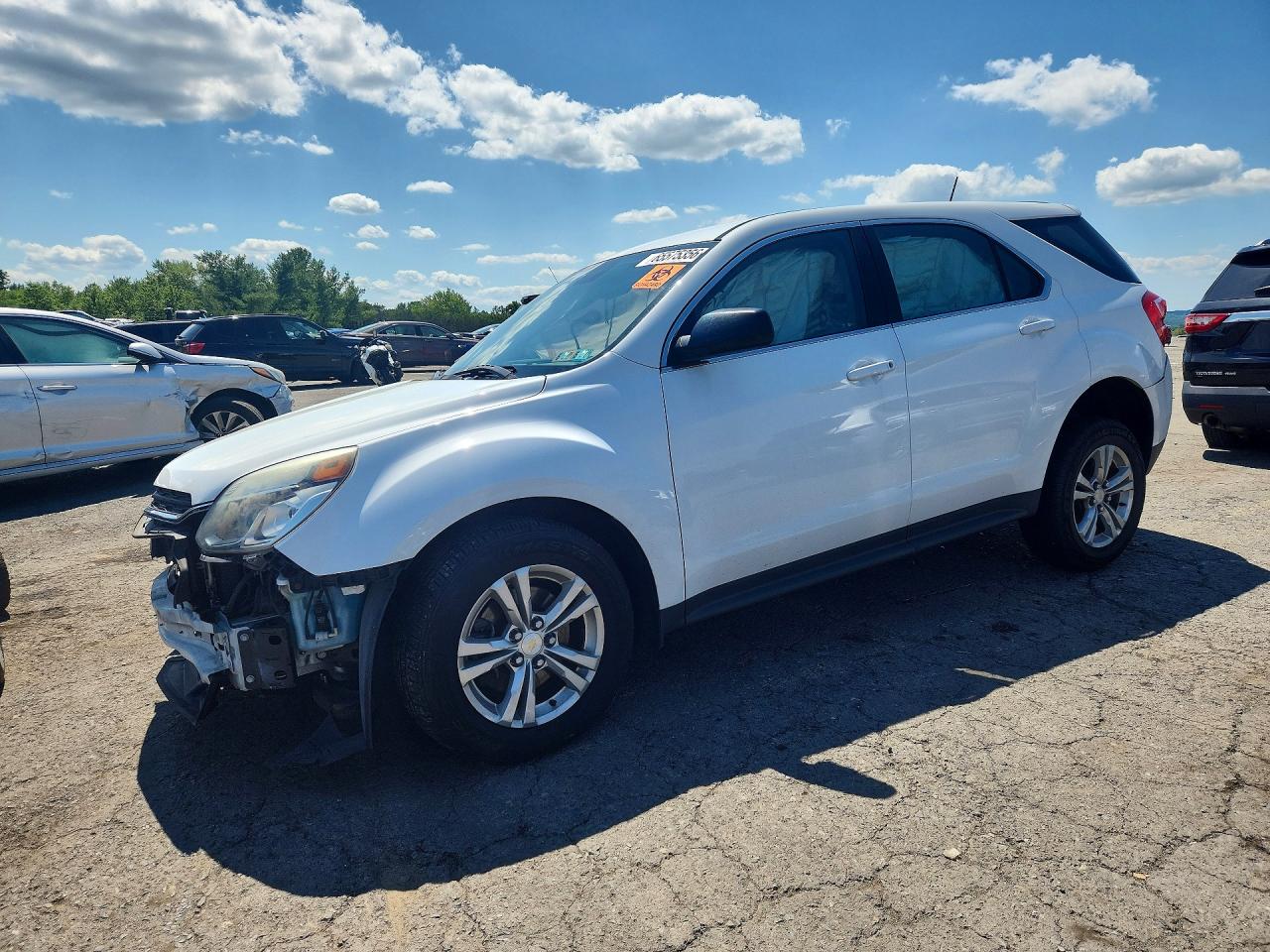 Photo of the 2017 CHEVROLET EQUINOX L