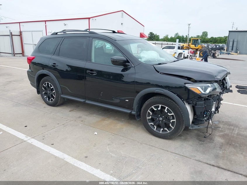 Photo of the 2020 NISSAN PATHFINDER SV 4WD