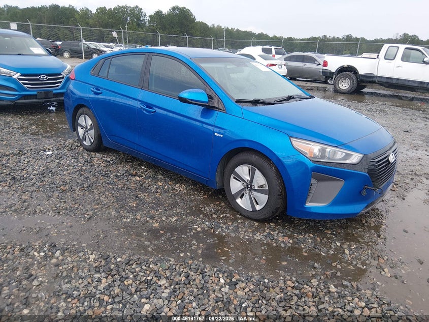 Photo of the 2018 HYUNDAI IONIQ HÍBRIDO BLUE