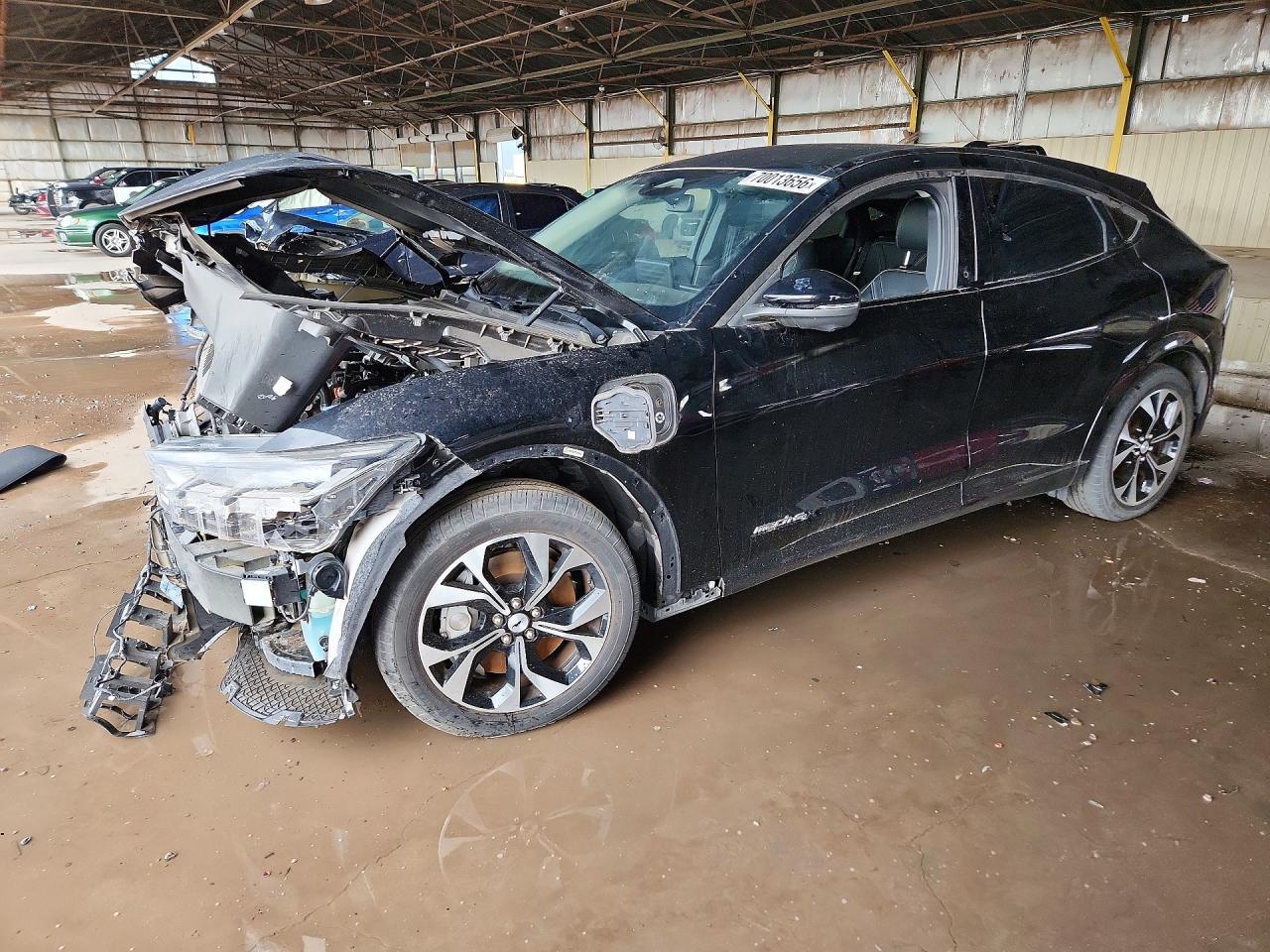 Photo of the 2023 FORD MUSTANG MACH-E PREMIUM