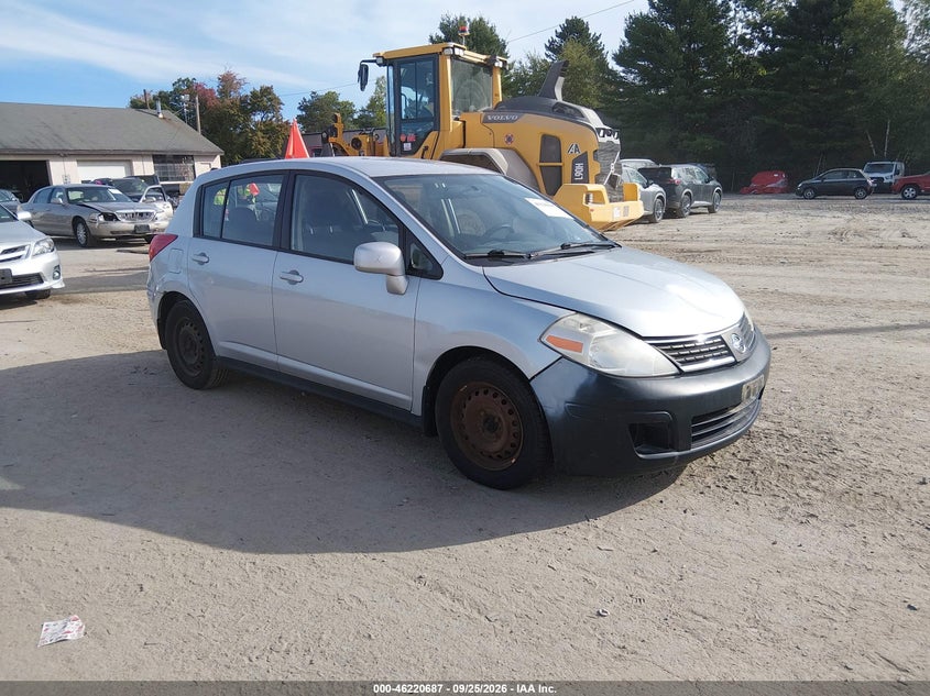 Photo of the 2009 NISSAN VERSA 1.8S
