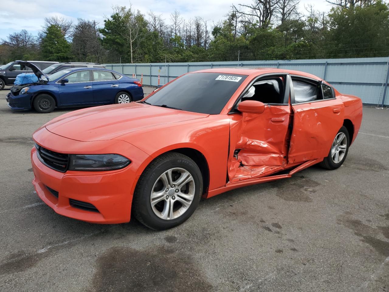 Photo of the 2020 DODGE CHARGER SXT