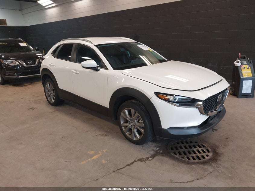 Photo of the 2023 MAZDA CX-30 2.5 S SELECT