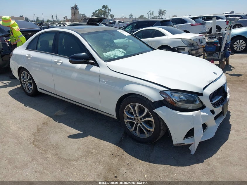 Photo of the 2018 MERCEDES-BENZ C 300