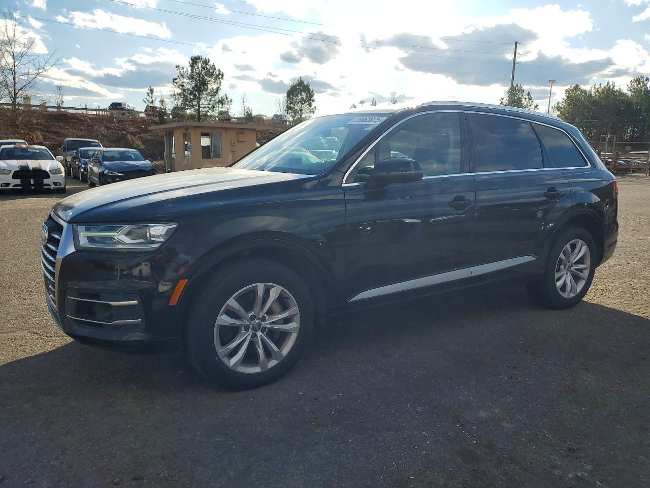 Photo of the 2017 AUDI Q7 PREMIUM PLUS