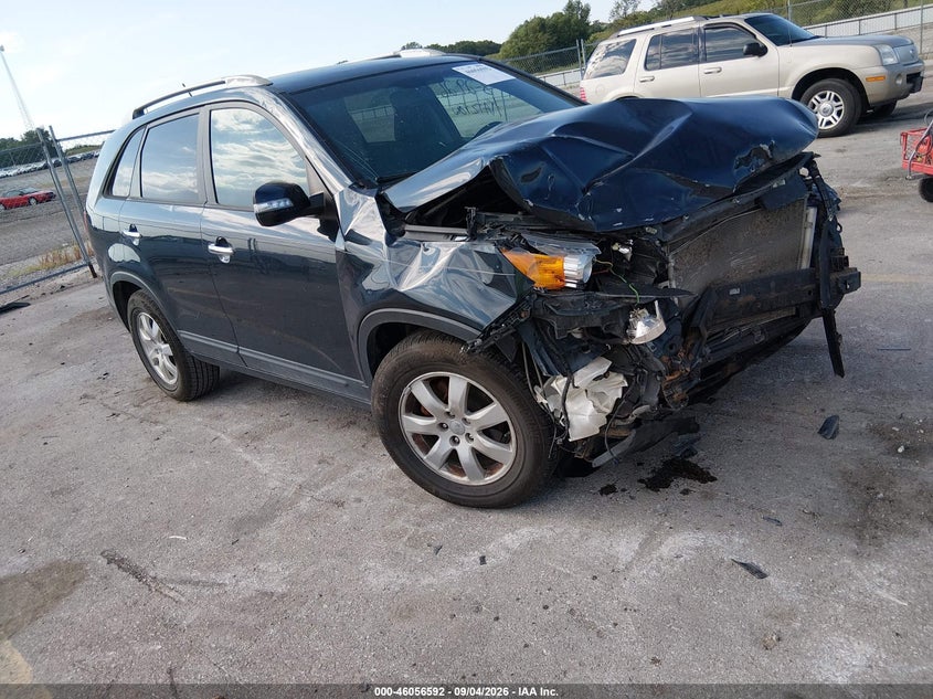 Photo of the 2012 KIA SORENTO LX