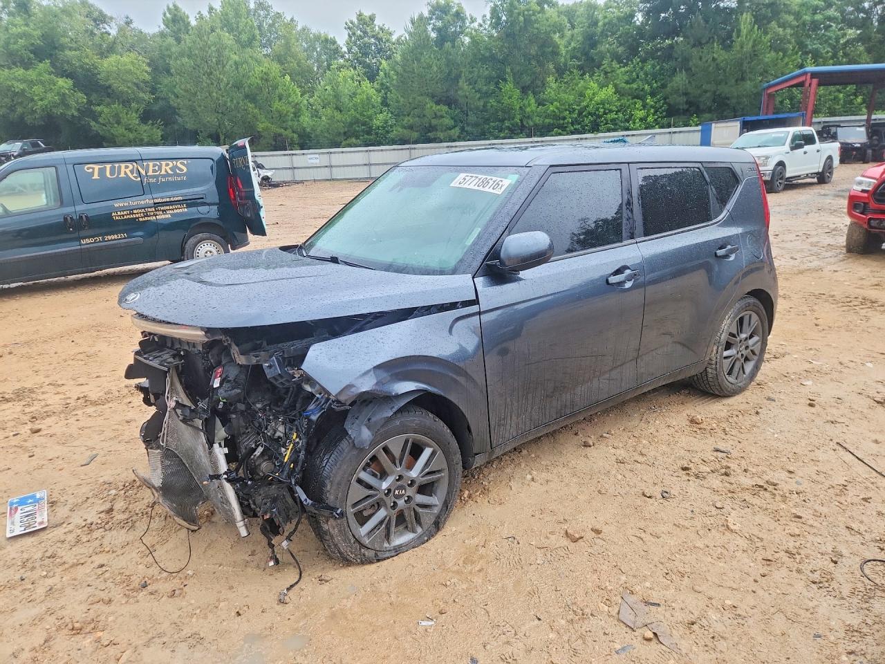 Photo of the 2020 KIA SOUL EX