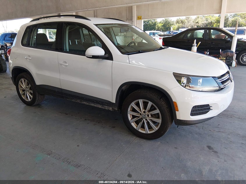 Photo of the 2017 VOLKSWAGEN TIGUAN 2.0T/2.0T S